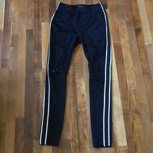 Men’s athletic sweat pants